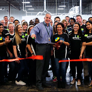 Feeding Tampa Bay Ribbon Cutting - 300x300